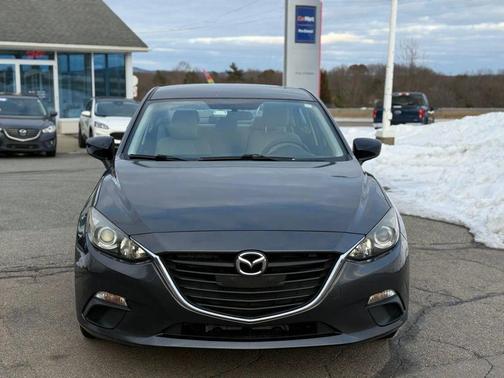 2015 Mazda Mazda3 i SV