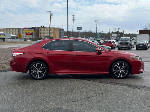 Supersonic Red 2020 Toyota Camry SE