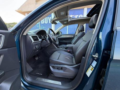Tourmaline Blue Metallic 2018 Volkswagen Atlas 3.6L SEL