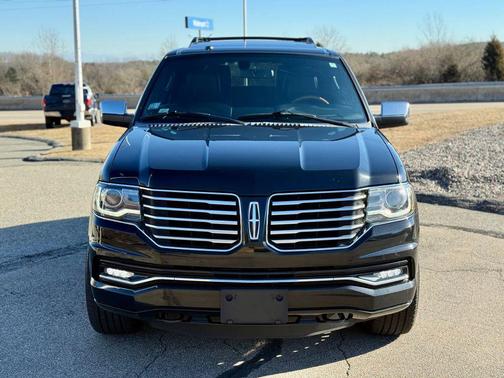 2016 Lincoln Navigator Select