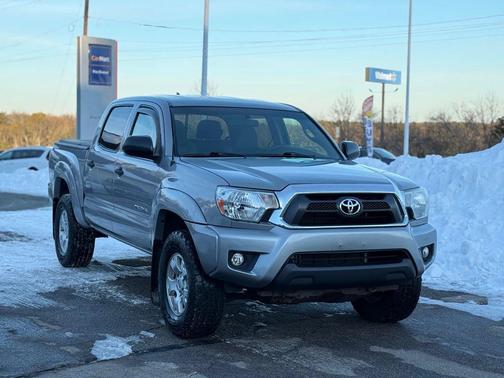 2015 Toyota Tacoma Base