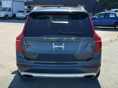 Denim Blue Metallic 2020 Volvo XC90 T5 Momentum