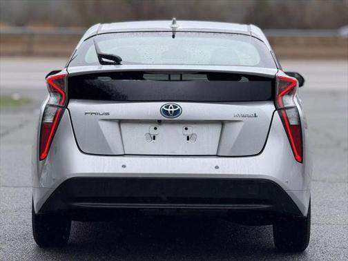 2018 Toyota Prius One