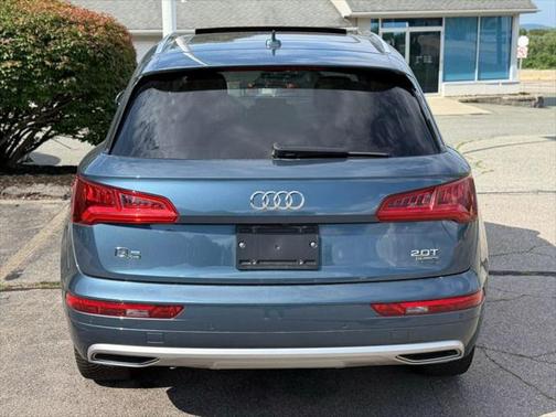 2018 Audi Q5 2.0T Premium Plus