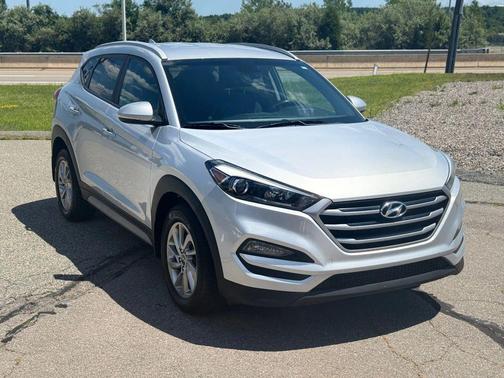2018 Hyundai TUCSON SEL Plus