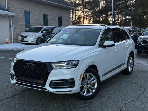2019 Audi Q7 45 Premium