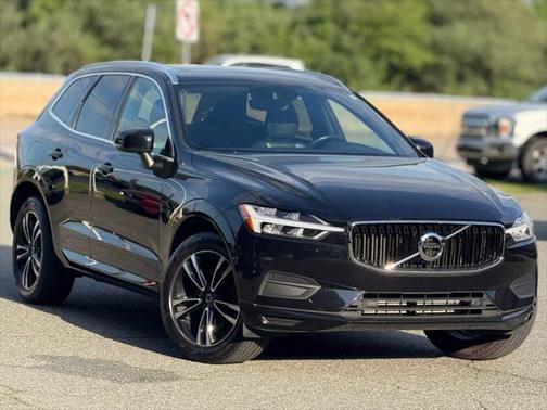 2019 Volvo XC60 T5 Momentum
