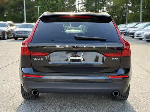 2019 Volvo XC60 T5 Momentum