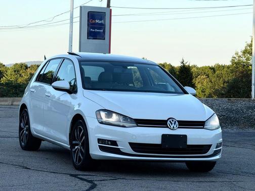 2015 Volkswagen Golf Auto TSI SE