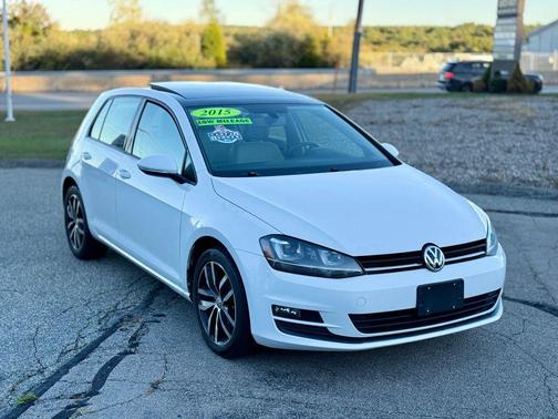 2015 Volkswagen Golf Auto TSI SE