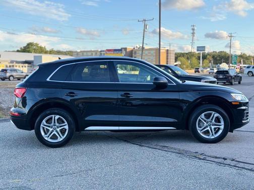 2019 Audi Q5 45 Premium