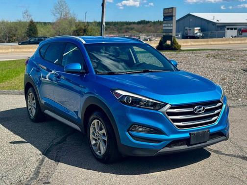 Caribbean Blue 2017 Hyundai TUCSON Sport