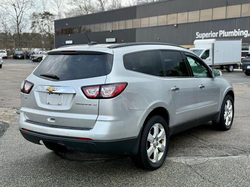 Silver Ice Metallic 2016 Chevrolet Traverse 1LT