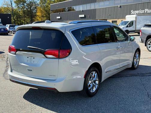 2017 Chrysler Pacifica Limited