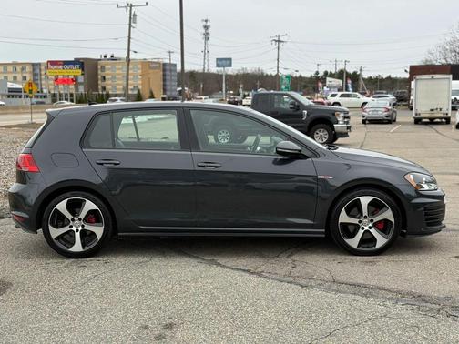 2017 Volkswagen Golf GTI 2.0T S 4-Door