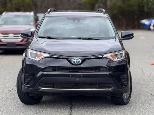 2018 Toyota RAV4 Hybrid LE