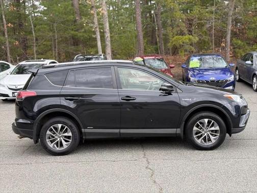2018 Toyota RAV4 Hybrid LE