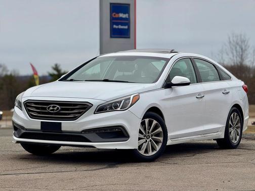 2017 Hyundai SONATA Sport