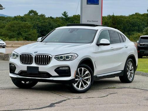 Mineral White Metallic 2019 BMW X4 xDrive30i