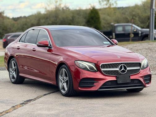2018 Mercedes-Benz E-Class 4MATIC