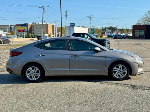 Fluid Metal 2020 Hyundai ELANTRA Value Edition