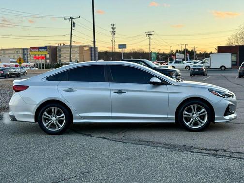 2018 Hyundai SONATA SEL