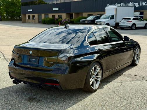 Black 2018 BMW 330 xDrive