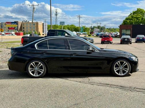 Black 2018 BMW 330 xDrive