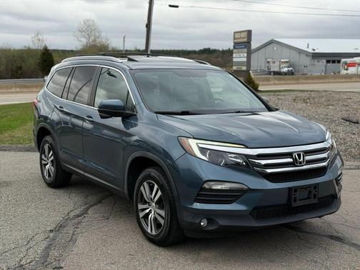 Blue 2017 Honda Pilot EX-L