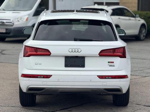 2018 Audi Q5 2.0T Tech Premium