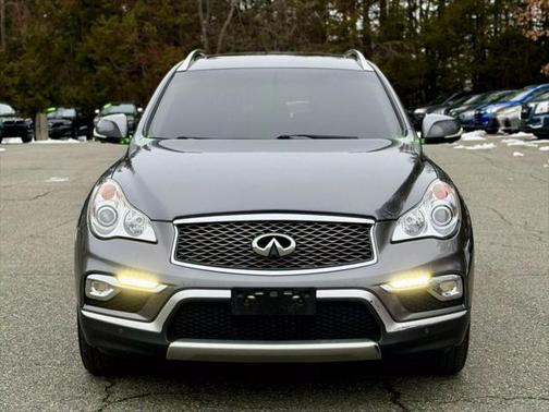 2016 INFINITI QX50 Base