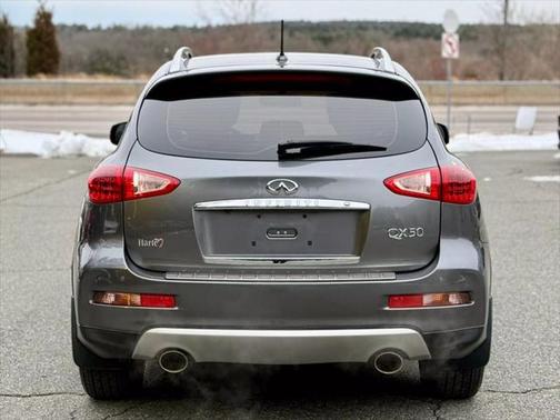2016 INFINITI QX50 Base