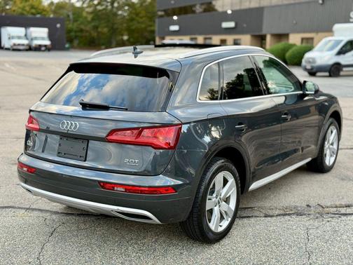 2018 Audi Q5 2.0T Tech Premium