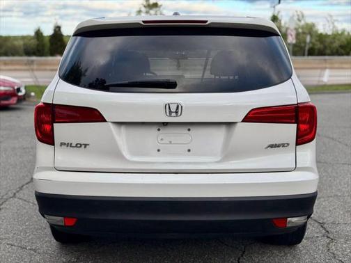 2017 Honda Pilot EX