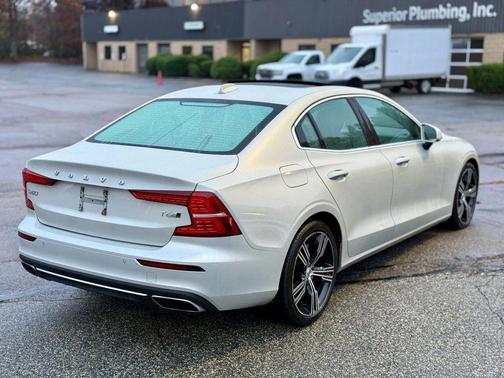 2019 Volvo S60 T5