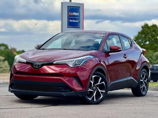 2018 Toyota C-HR XLE Sport Utility 4D