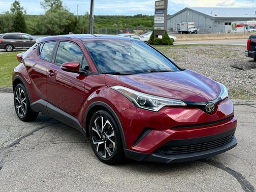 2018 Toyota C-HR XLE Sport Utility 4D