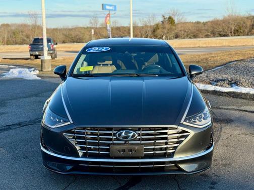 2022 Hyundai SONATA Hybrid Limited