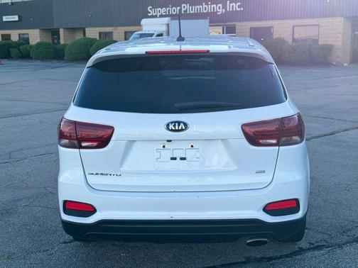 2019 Kia Sorento LX