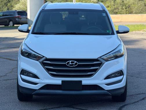 2016 Hyundai TUCSON Sport