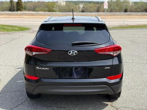 2017 Hyundai TUCSON Sport