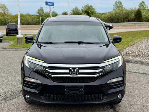 Black 2017 Honda Pilot EX-L