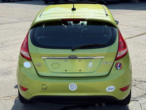 2011 Ford Fiesta SES