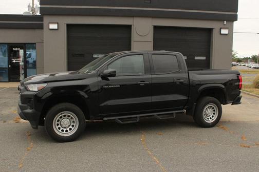 Black 2023 Chevrolet Colorado WT