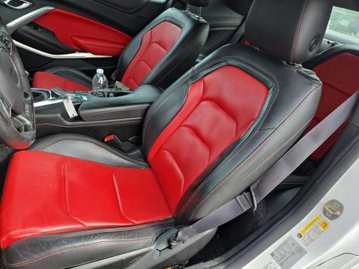 2017 Chevrolet Camaro 2LT