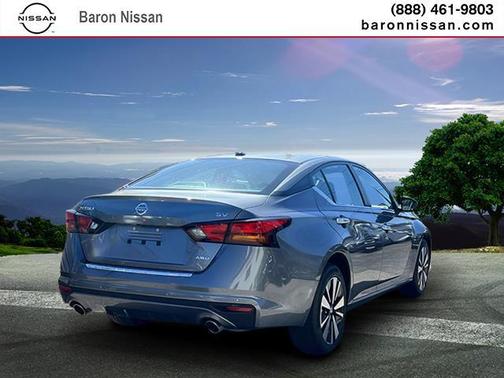 2022 Nissan Altima 2.5 SV