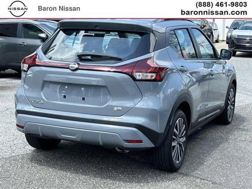 2024 Nissan Kicks SR