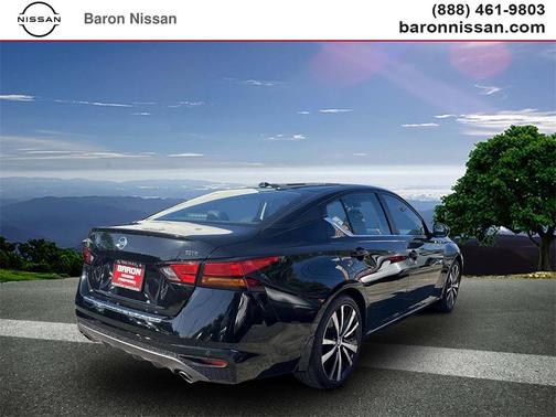 2022 Nissan Altima 2.5 SR