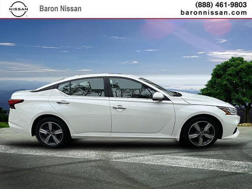 2022 Nissan Altima 2.5 SV