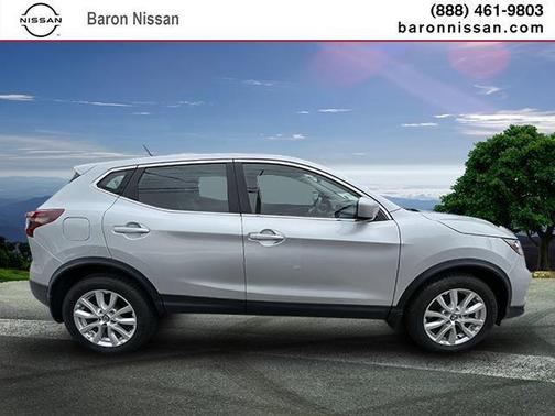 2022 Nissan Rogue Sport S